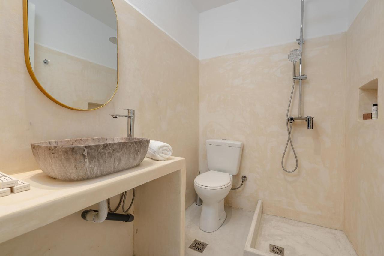Celestial Seaview Apartments- Apollon Naxos City Εξωτερικό φωτογραφία