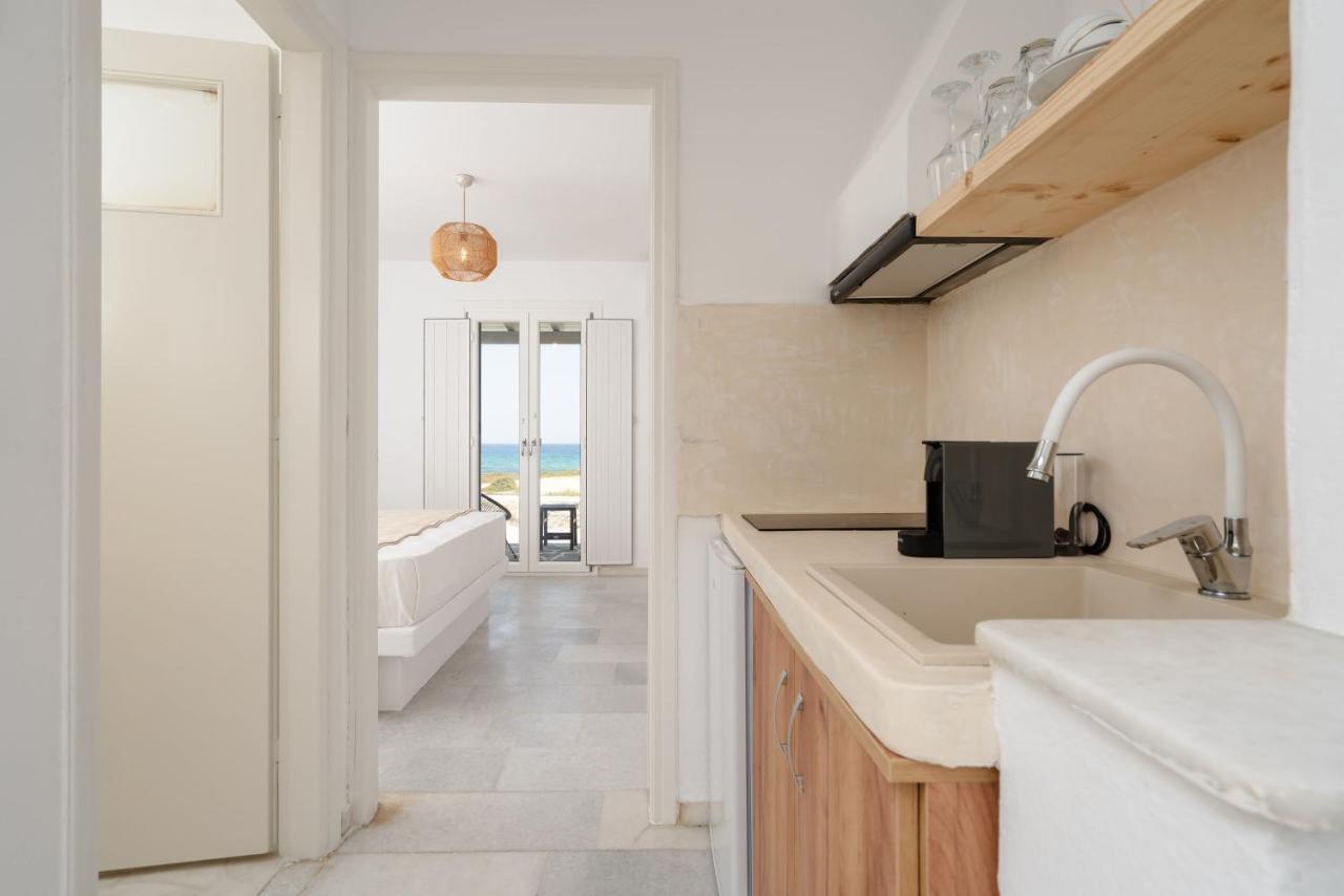 Celestial Seaview Apartments- Apollon Naxos City Εξωτερικό φωτογραφία